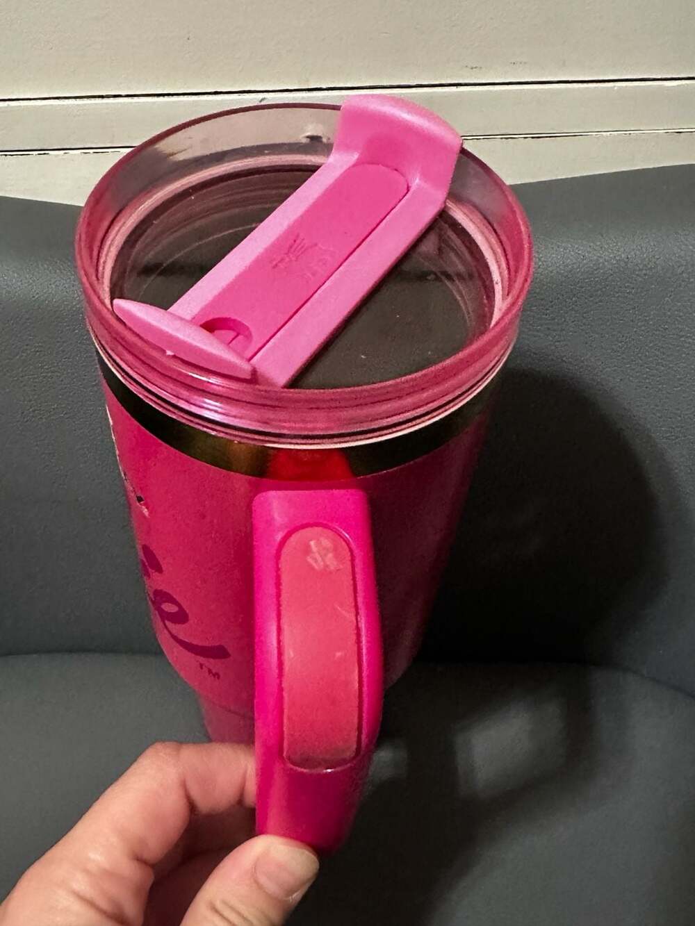 Stanley x Barbie Icon 40oz Quencher H2.0 FlowState Tumbler - Picture 5 of 12